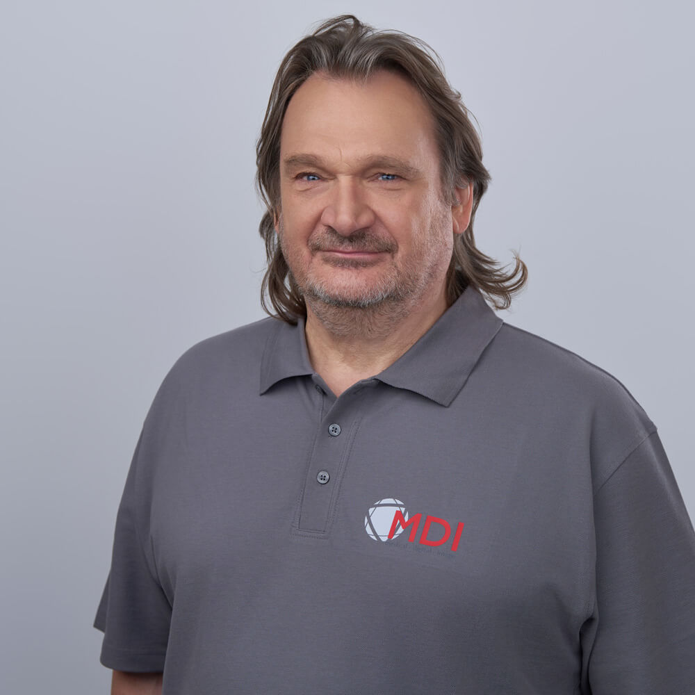 Portrait von Karl Schlögl, Geschäftsführer von MDI Röntgentechnik GmbH & Co KG